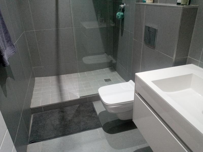 To Let 2 Bedroom Property for Rent in Somerset West Western Cape